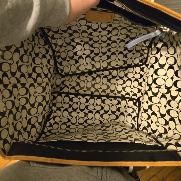 Coach Vintage Hamptons Weekend XL Nylon Travel Tote - Black/Blue - Picture 16 of 16